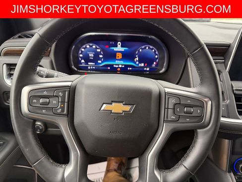Used 2024 Chevrolet Tahoe Premier AWD/4WD image 15