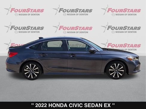 Used 2022 Honda Civic EX image 3