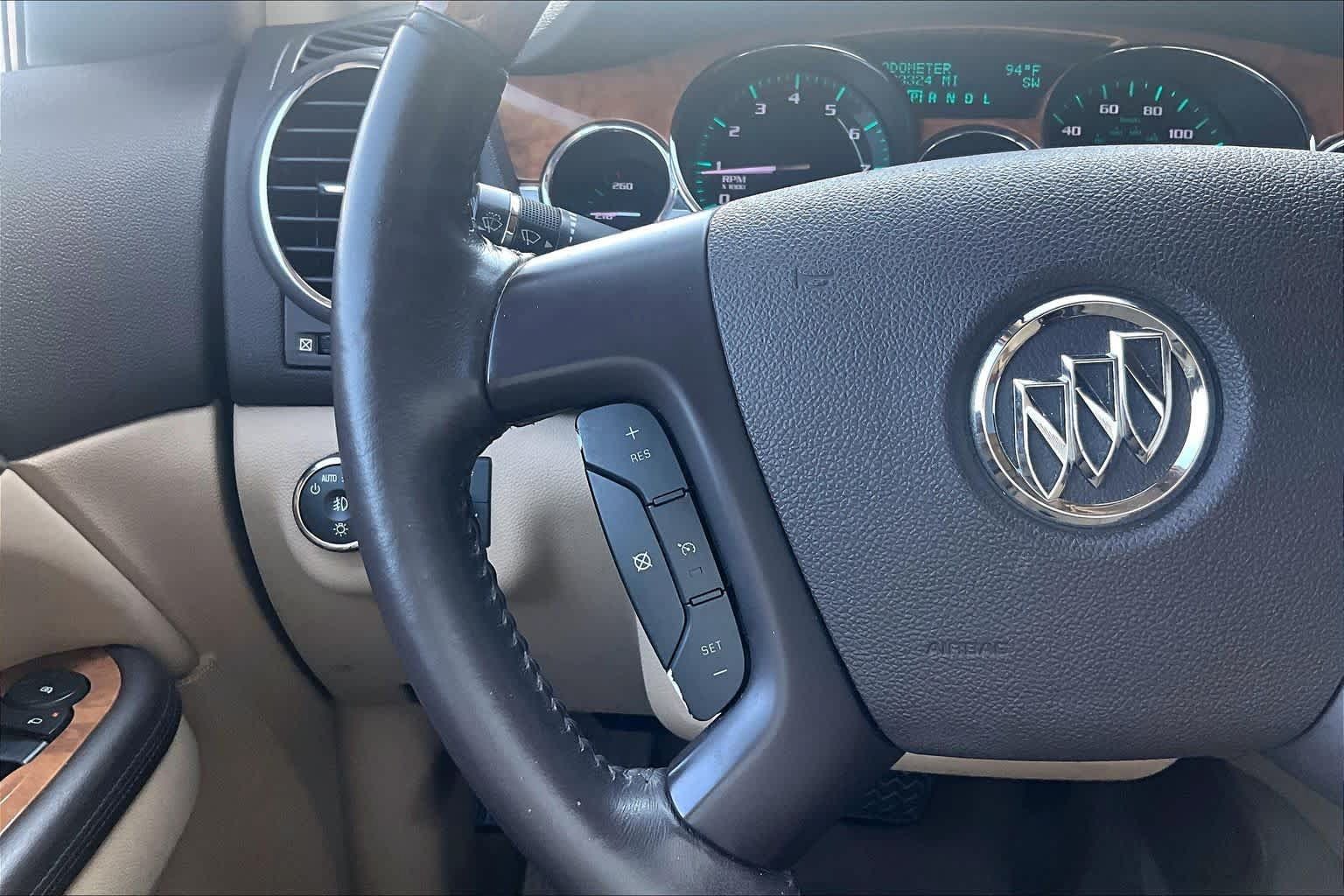 Used 2009 Buick Enclave CX w/ Driver Confidence Package FWD image 20
