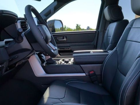 New 2026 Toyota Tundra Limited AWD/4WD image 12
