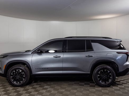 Used 2024 Chevrolet Traverse Z71 AWD/4WD image 18