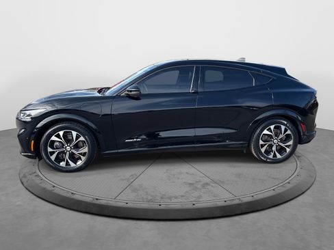 Used 2021 Ford Mustang Mach-E Premium image 5