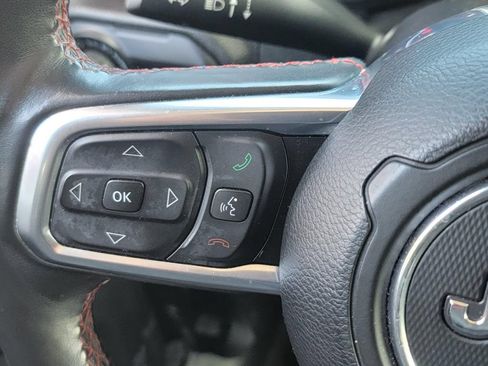Used 2018 Jeep Wrangler Unlimited Rubicon w/ Dual Top Group AWD/4WD image 30