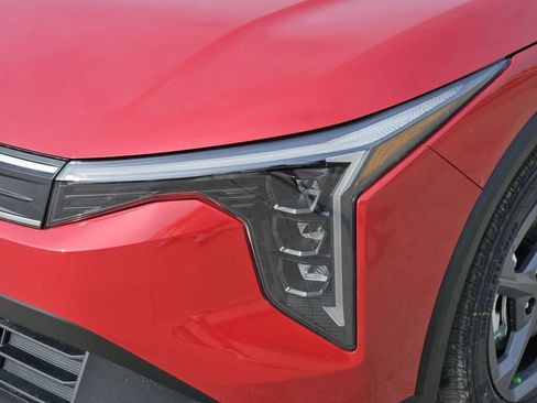 New 2026 Kia K4 FWD image 5