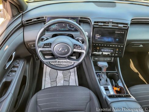 Used 2023 Hyundai Santa Cruz SEL Premium image 13