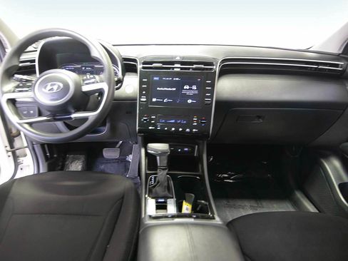 Used 2024 Hyundai Tucson SEL FWD image 12