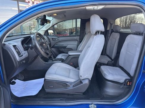 Used 2018 Chevrolet Colorado W/T w/ WT Convenience Package image 24