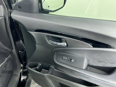 Used 2019 Honda Pilot Elite image 29