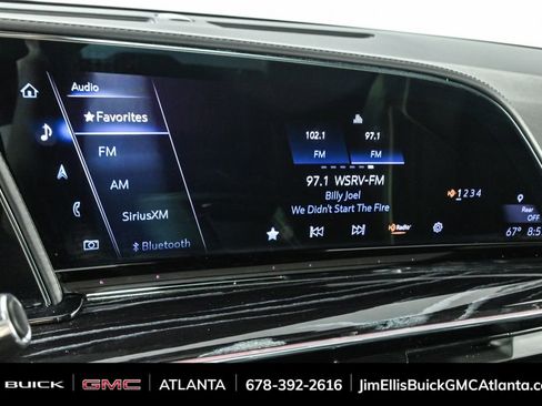 Used 2022 Cadillac Escalade Sport w/ LPO, Illumination Package image 15