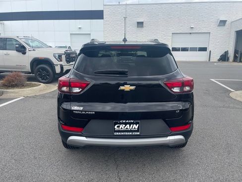 Used 2025 Chevrolet TrailBlazer LT FWD image 6