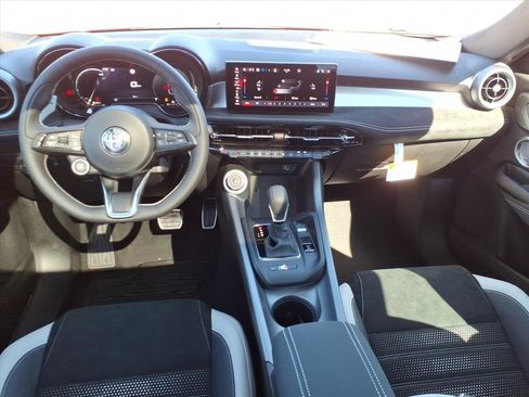 New 2026 Alfa Romeo Tonale w/ Active Assist Package image 12