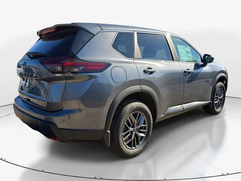 New 2026 Nissan Rogue S image 10
