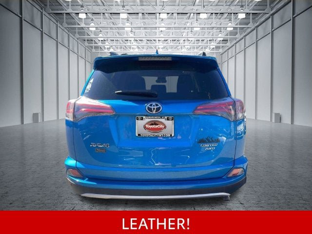 Used 2016 Toyota RAV4 Limited w/ Advanced Technology Package AWD/4WD image 10
