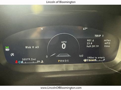 Used 2019 Lincoln Nautilus Reserve AWD/4WD image 16