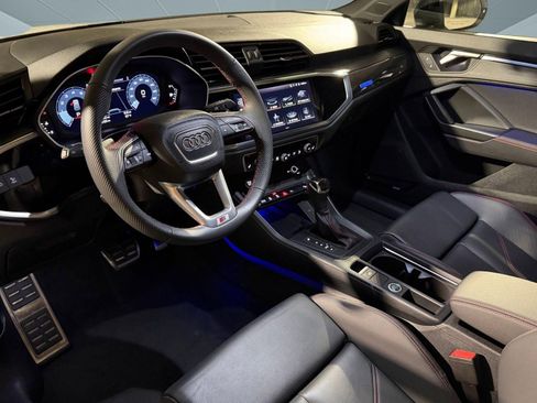 Certified 2025 Audi Q3 2.0T Premium Plus w/ Premium Plus Package AWD/4WD image 4