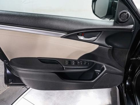 Used 2017 Honda Civic EX image 22