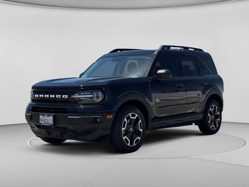 Used 2023 Ford Bronco Sport Outer Banks w/ Tech Package AWD/4WD image 7