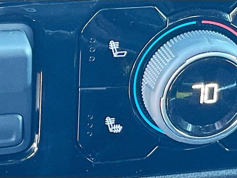 Used 2025 Chevrolet Silverado 1500 RST w/ Convenience Package II image 21