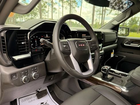 New 2026 GMC Sierra 1500 Elevation w/ Elevation Premium Package AWD/4WD image 14