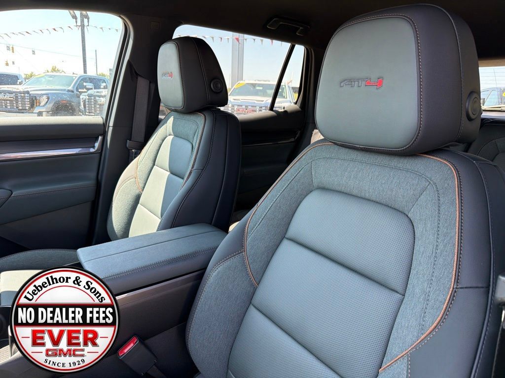 New 2027 GMC Terrain AT4 w/ Convenience Package III AWD/4WD image 23