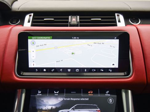 Used 2022 Land Rover Range Rover Sport SVR image 40