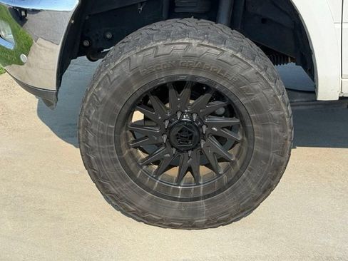 Used 2018 RAM 2500 Laramie AWD/4WD image 5