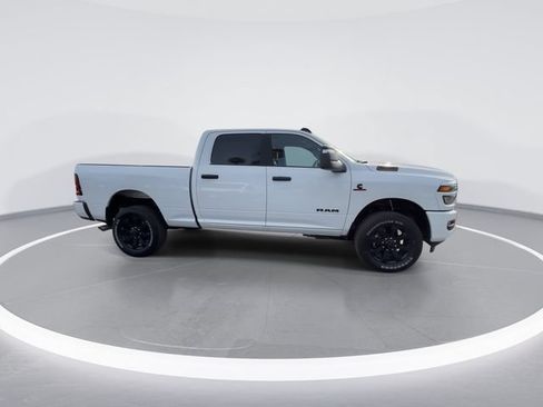 New 2026 RAM 2500 Big Horn AWD/4WD image 9