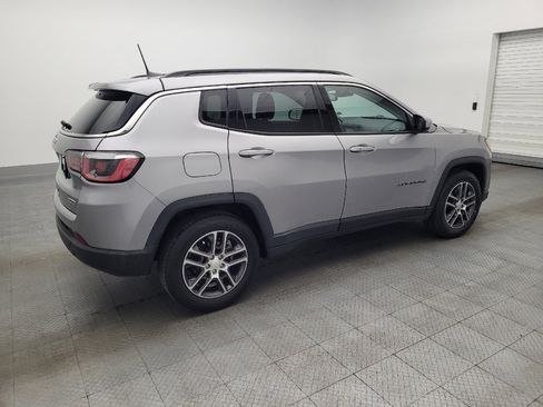 Used 2020 Jeep Compass Latitude image 10