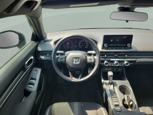 Used 2024 Honda Civic Sport image 5