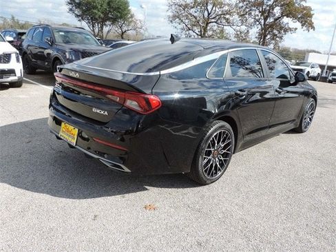 Used 2023 Kia K5 LXS image 5