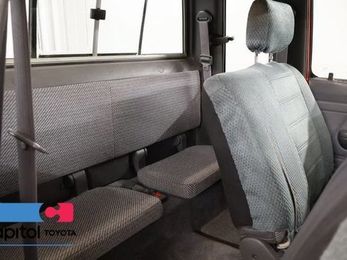 Used 1992 Toyota Pickup Deluxe AWD/4WD image 29