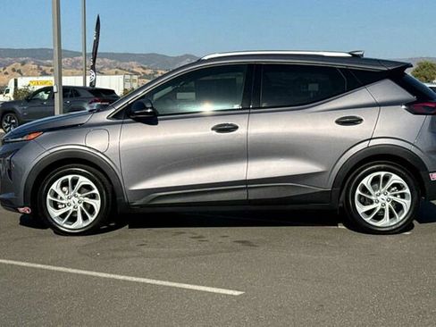Used 2023 Chevrolet Bolt EUV LT w/ Driver Confidence Package image 7