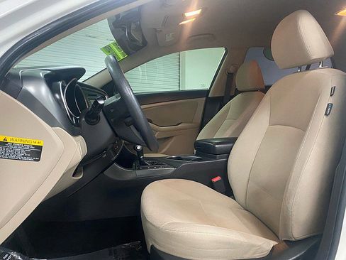 Used 2015 Kia Optima LX w/ LX Convenience Plus Package image 11