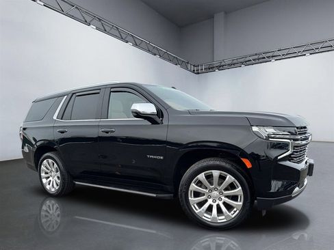 Used 2021 Chevrolet Tahoe Premier w/ Premium Package image 34