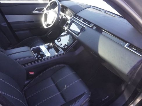 Used 2019 Land Rover Range Rover Velar R-Dynamic SE image 22
