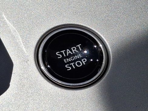 New 2026 Land Rover Range Rover SE AWD/4WD image 12