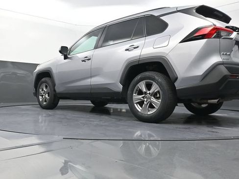 Used 2024 Toyota RAV4 XLE FWD image 35