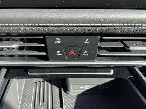 New 2026 Volkswagen Atlas SEL AWD/4WD image 26