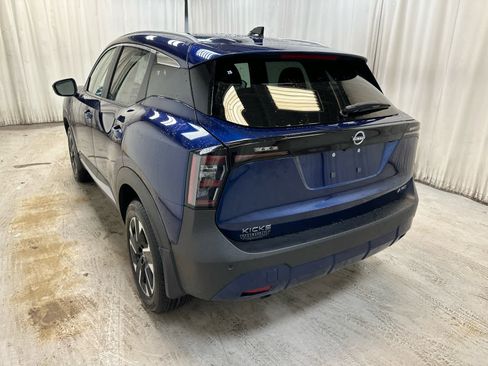 New 2026 Nissan Kicks SV AWD/4WD image 2