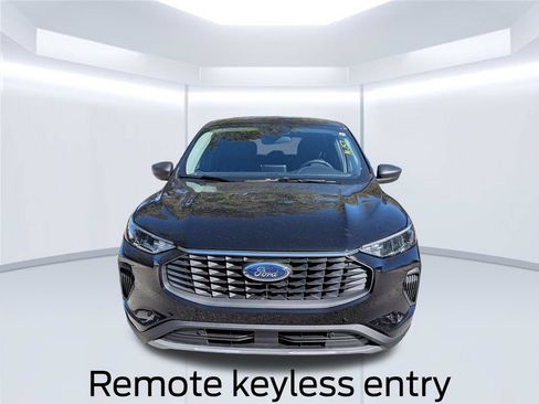 New 2026 Ford Maverick XLT w/ XLT Luxury Package AWD/4WD image 13