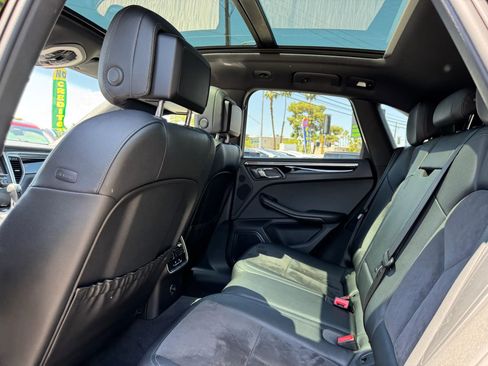 Used 2016 Porsche Macan S AWD/4WD image 14