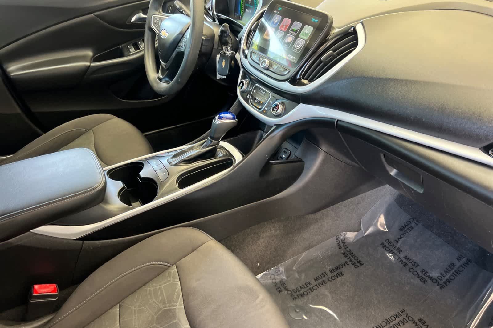 Used 2018 Chevrolet Volt LT FWD image 16