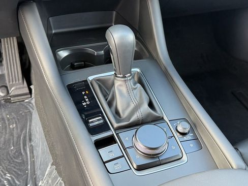 New 2026 MAZDA MAZDA3 2.5 S Sedan w/ Preferred Pkg image 21
