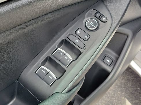 Used 2022 Honda Accord Sport image 18