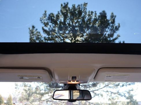 Used 2010 Land Rover Range Rover Sport Supercharged image 28