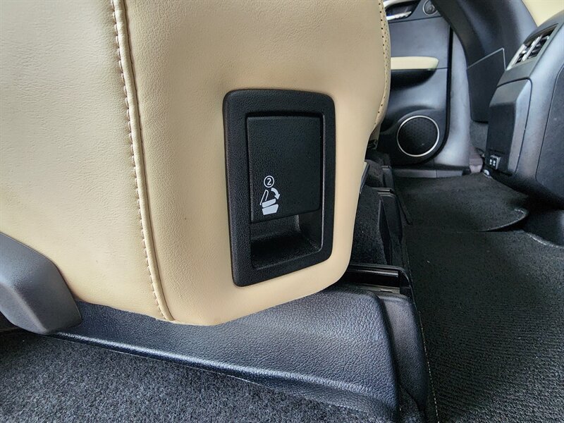 Used 2021 Lexus RX 450hL AWD w/ Premium Package image 80