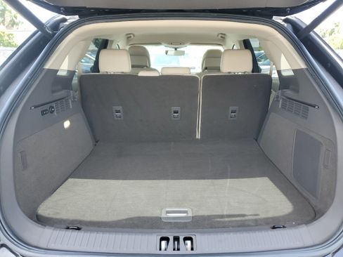 Used 2019 Lincoln Nautilus Select image 8