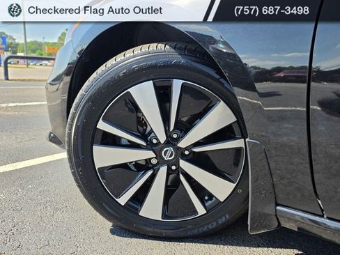 Used 2022 Nissan Altima 2.5 SL FWD image 13