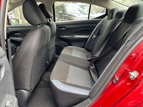 Used 2025 Nissan Versa SV FWD image 37