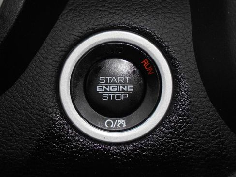 Certified 2020 RAM 1500 Big Horn AWD/4WD image 19